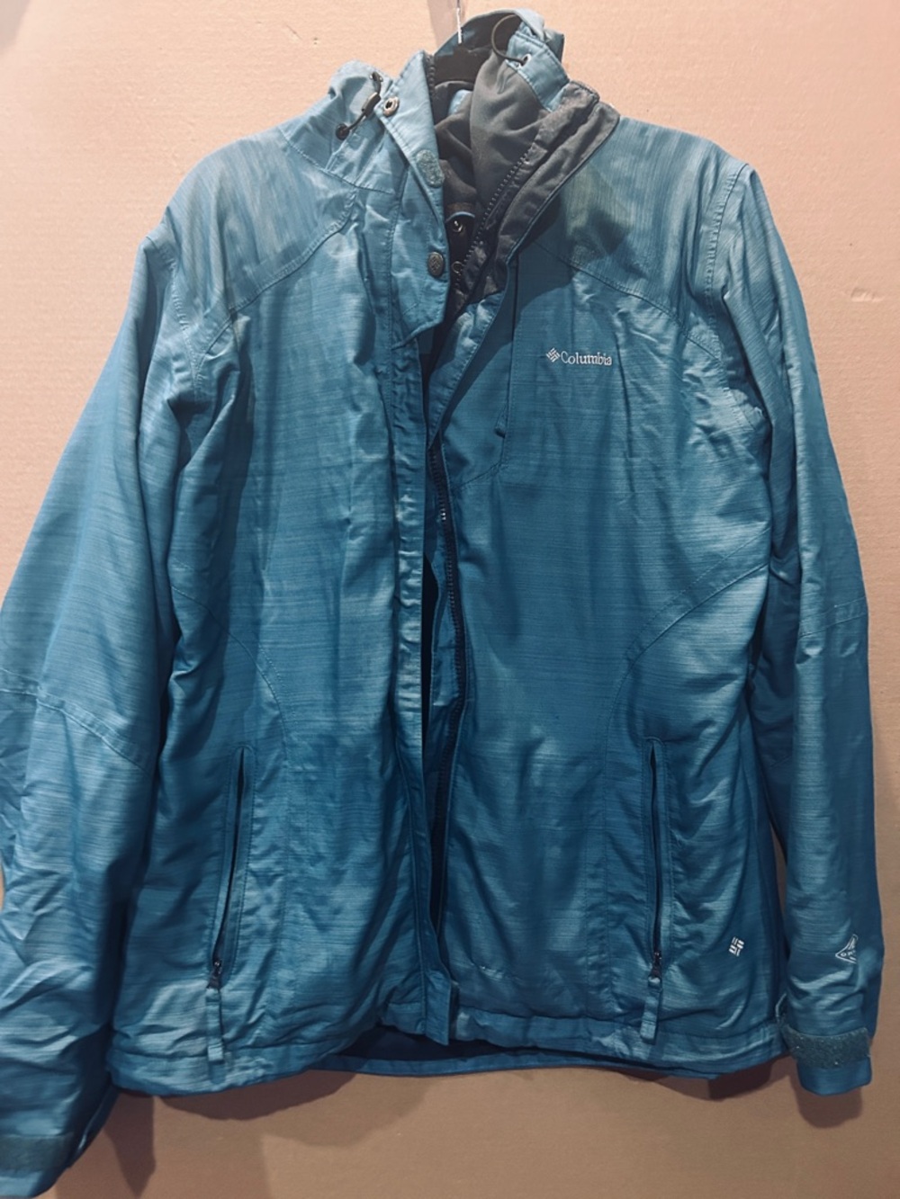Columbia Men's Teal Jacket with Hood